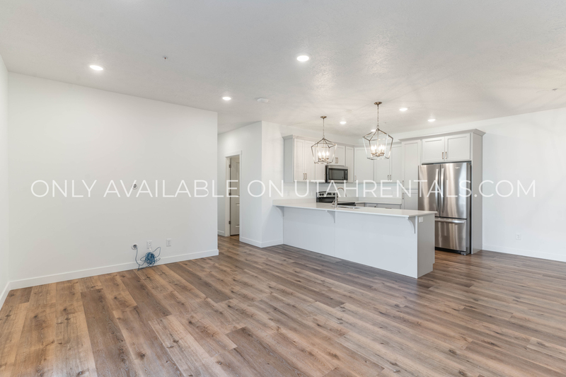 Spanish Fork Condo: 891 S 2300 E