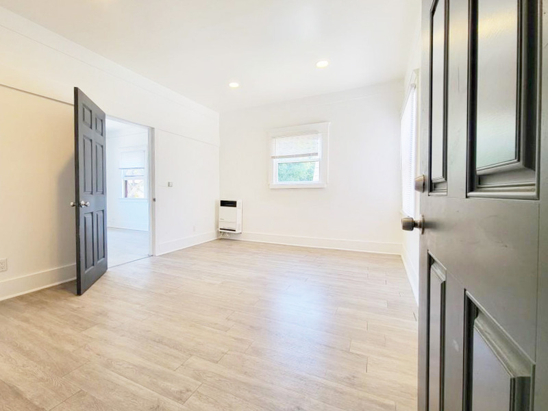Long Beach Condo: 435 W. 4th Street