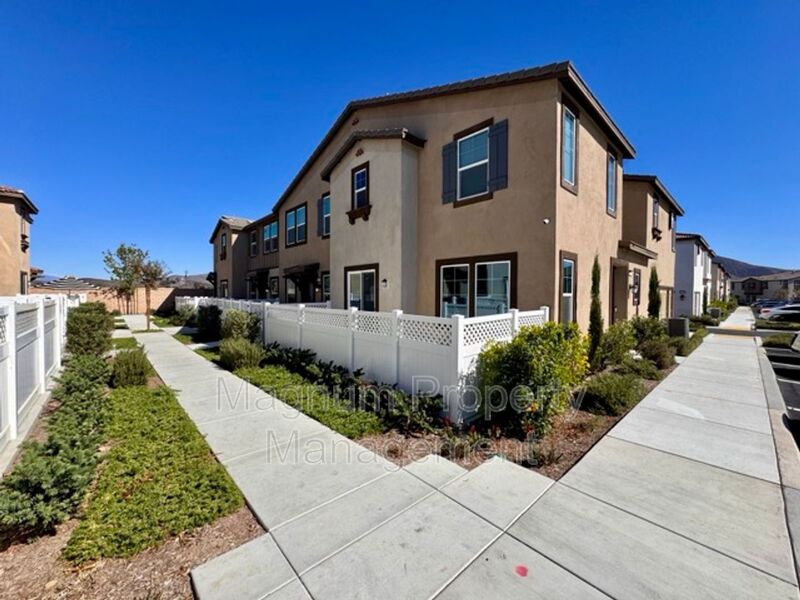 Winchester House: 34495 Agave Dr