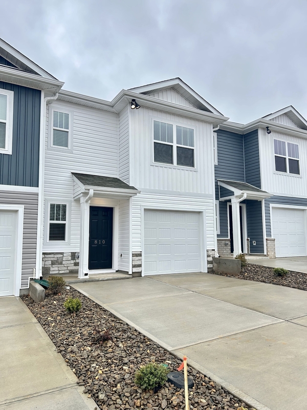 Greer Condo: 810 Embark Circle - 1