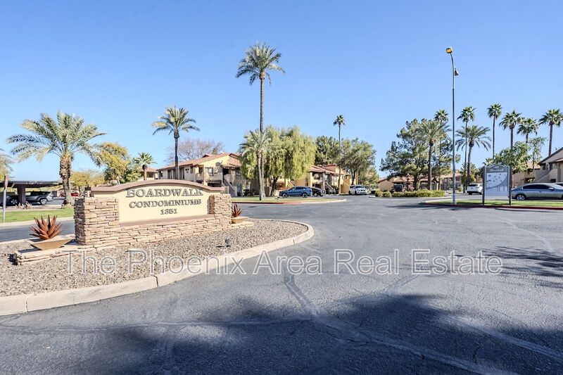 Chandler Condo: 1351 N Pleasant Dr