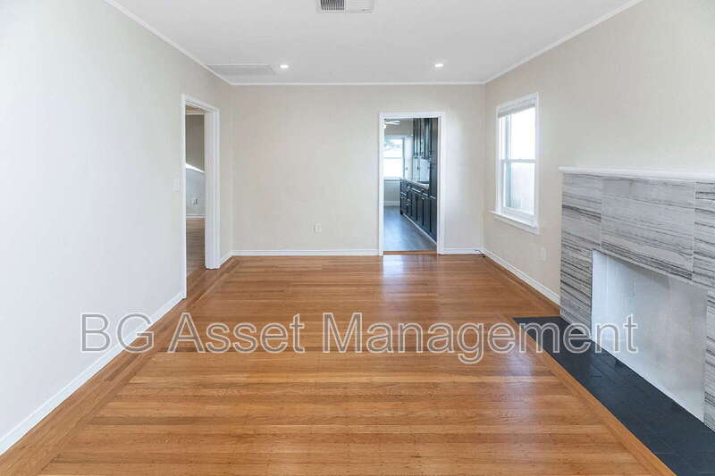 El Cerrito House: 317 Pomona Avenue