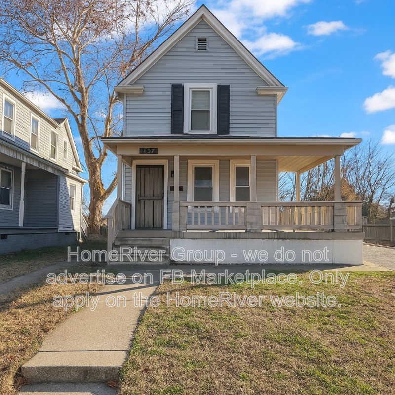 Kansas City House: 307 N 16th St