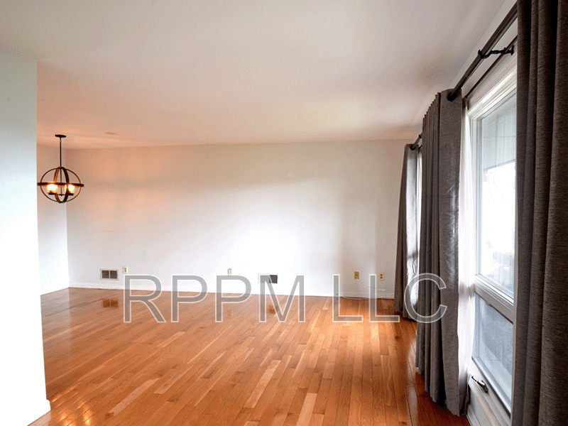 Belleville Condo: 204 Passaic Ave #2