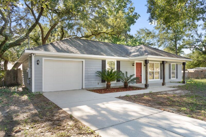 Niceville House: 1137 Finck Road