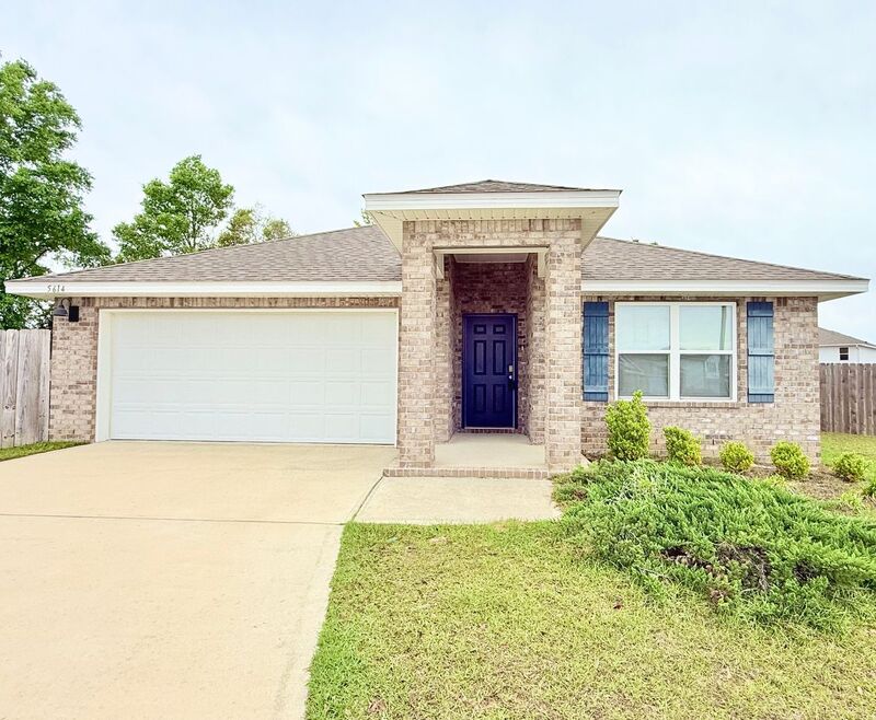 Milton Condo: 5614 Tristan Court