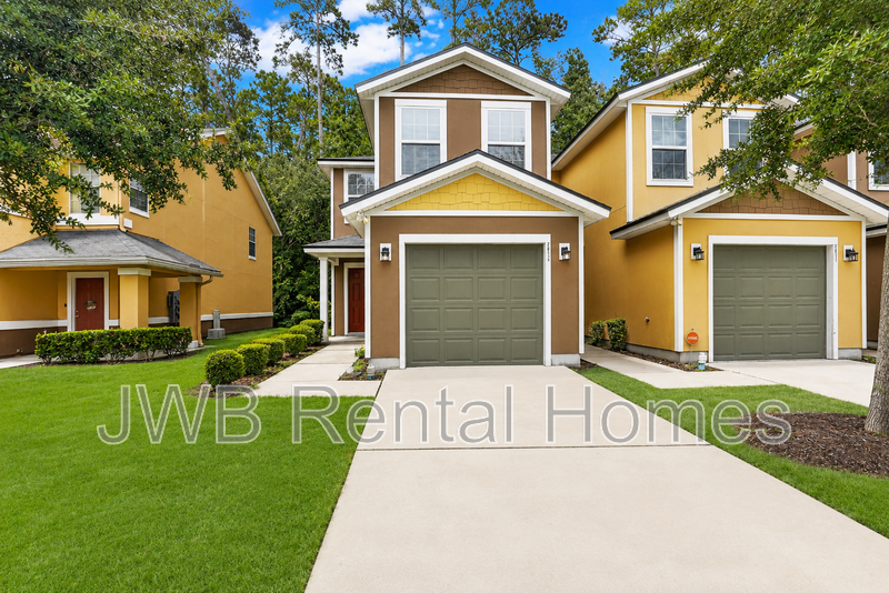 Jacksonville Townhome: 2813 Hidden Haven Rd