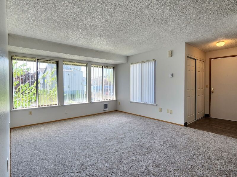 BEAVERTON Condo: 4816 SW MURRAY BLVD
