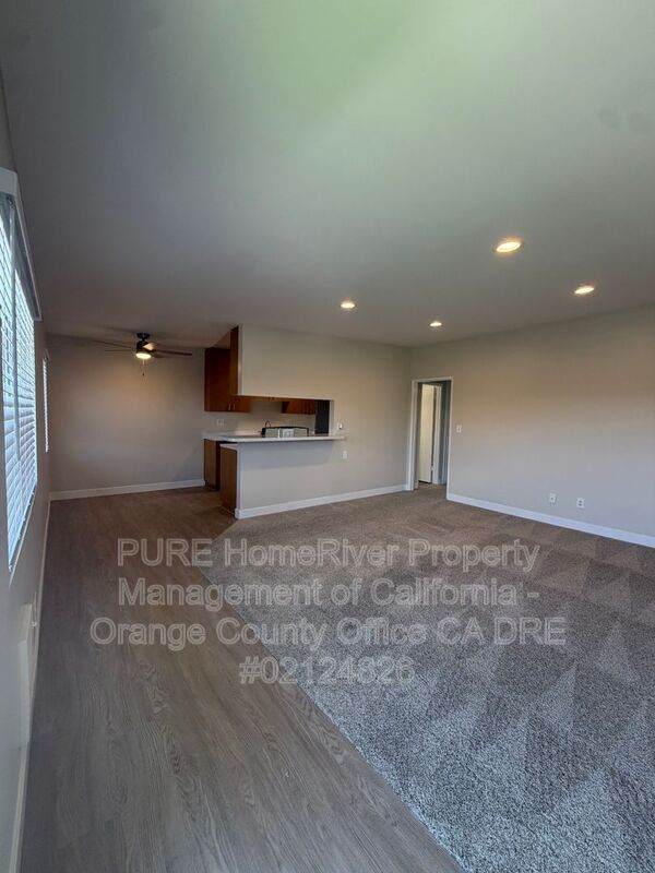 Huntington Beach Condo: 401 Memphis Avenue