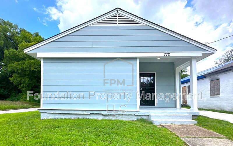 Memphis House: 772 Pearce Street