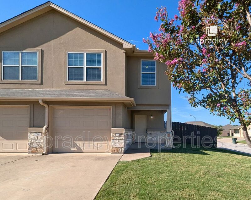 Temple Townhome: 778B East Ridge Blvd