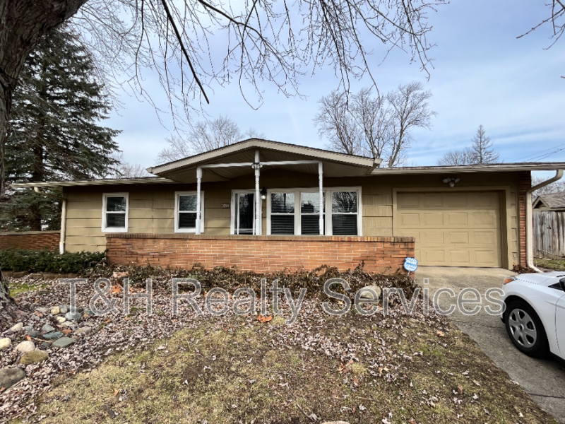 Anderson House: 608 Iroquois Street