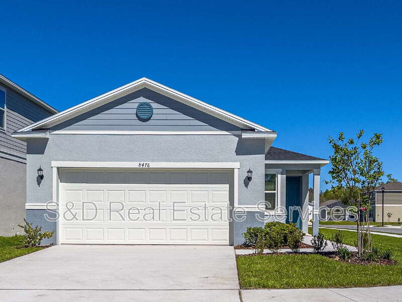 Lakeland House: 8476 Monterey Pine Way