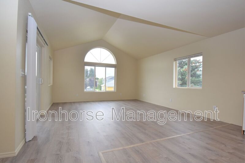 Bozeman House: 509 Hunters Way