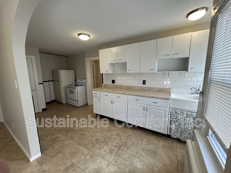 Worcester Condo: 2 Ureco Terrace - 2R