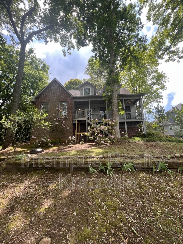 Loudon House: 133 Tuhdegwa Way