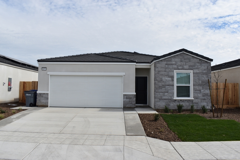 Fresno House: 4472 North San Miguel Avenue