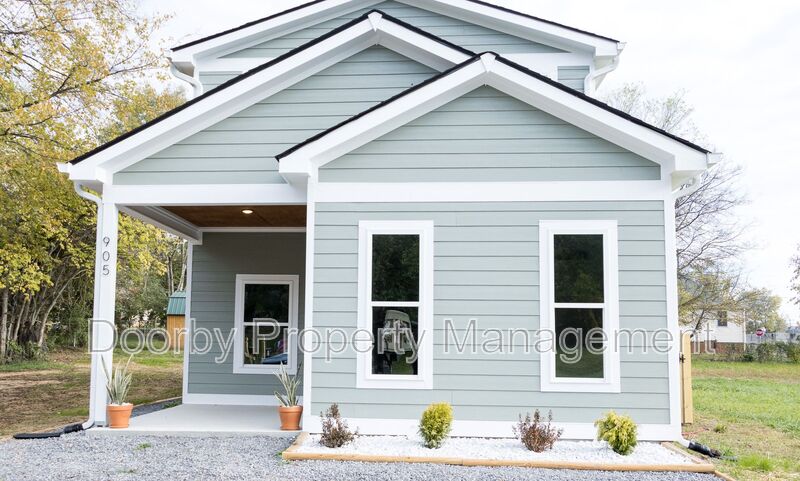 Chattanooga Condo: 905 W 39th St - A