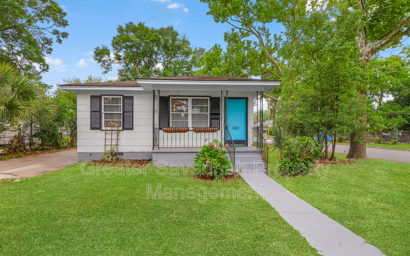 Savannah House: 1401 East 33rd Street