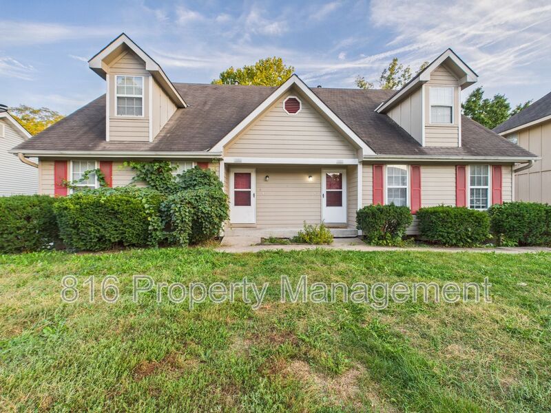 Kansas City Condo: 7939 NW 79th Place