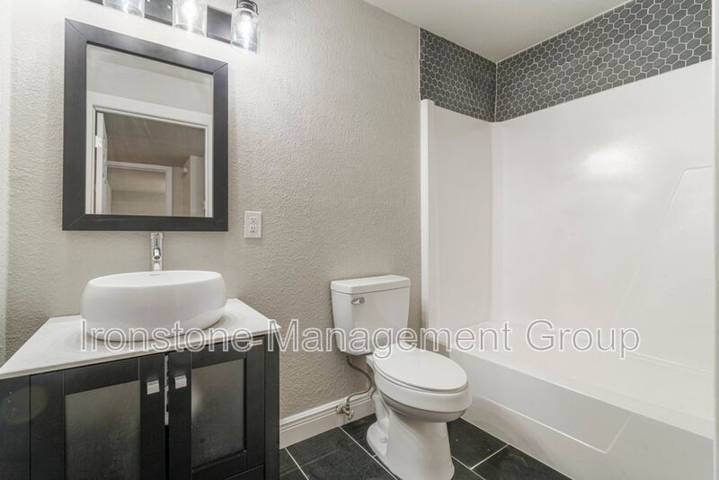 Tulsa House: 2618 East 8th Street