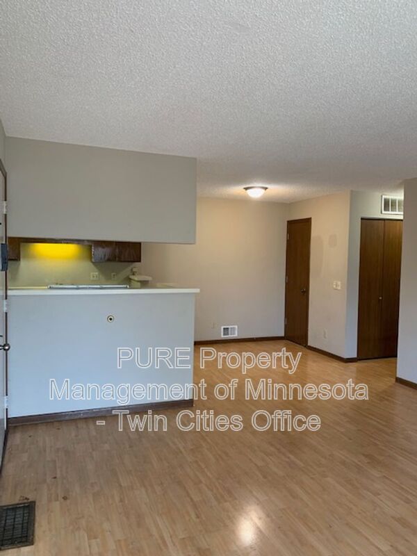 Lauderdale Condo: 1696 Pleasant St
