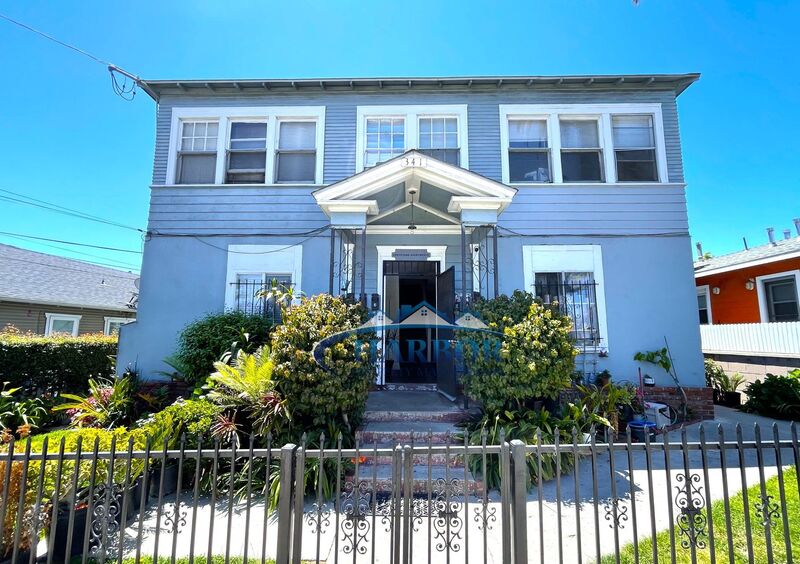 San Pedro Condo: 341 W. Amar Street