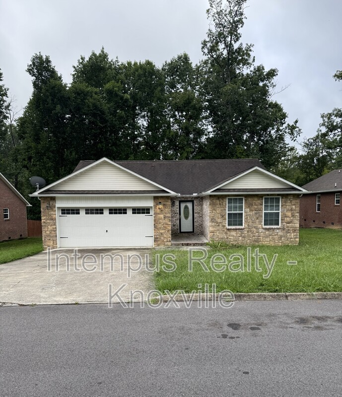 Seymour House: 306 Joshua Landing Ct