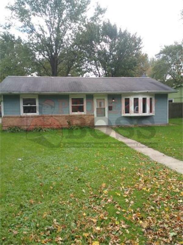 Michigan City House: 934 Henry Street