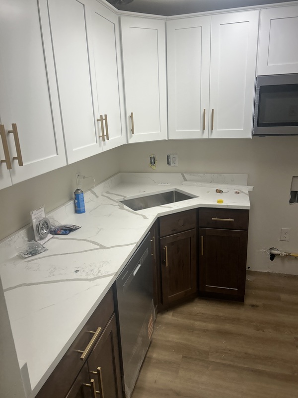 Baltimore House: 301X Dupont Ave