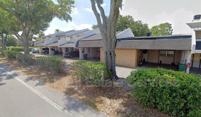 Winter Haven Condo: 2241 9th St. SE