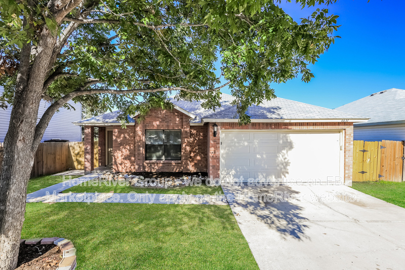 Converse House: 6631 Beech Trail Dr