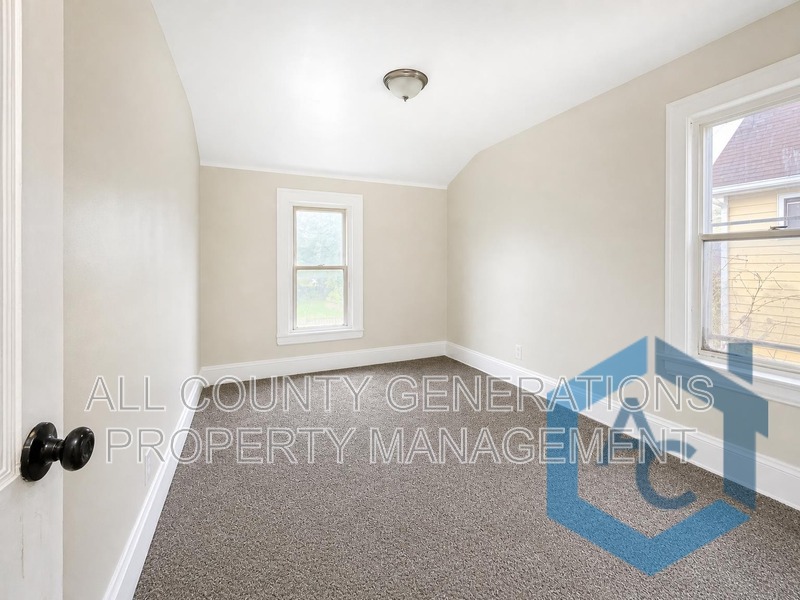 Main Rental Photo 7