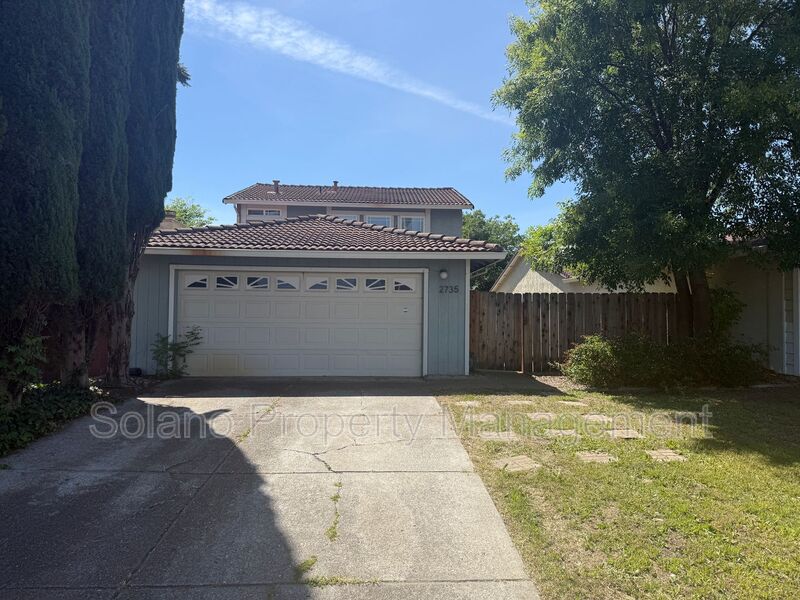 Fairfield House: 2735 Applewood Dr.