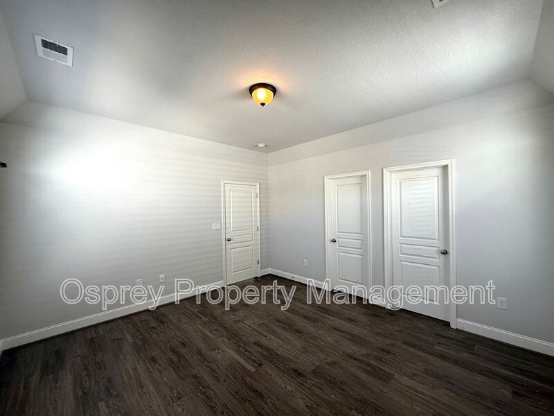 Spacious end-unit home in Virginia Beach!  - Photo 14