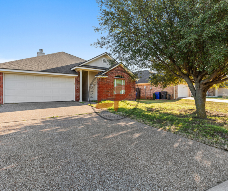 Waco House: 10105 Salem Way