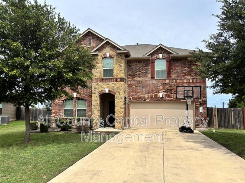 Kyle House: 241 Silver Maple Dr
