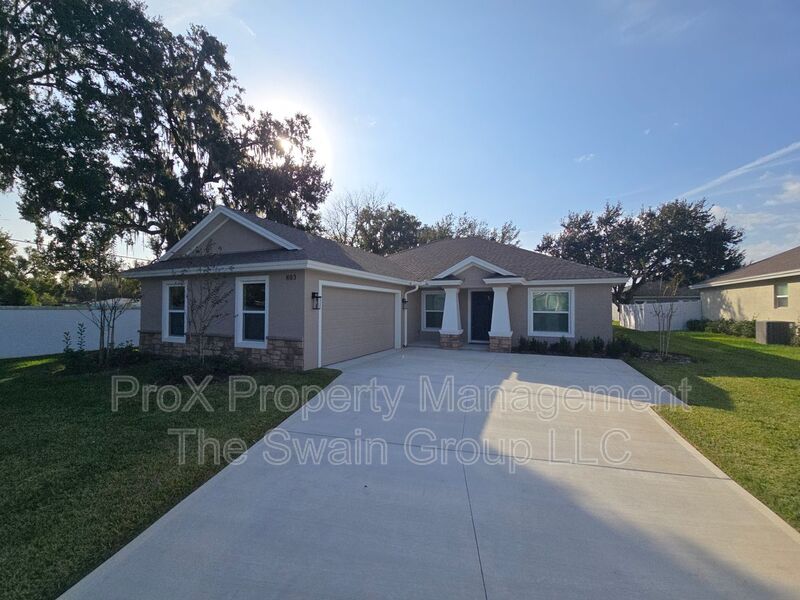 Bartow House: 803 Allison PL