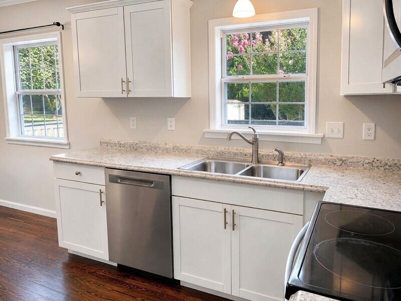 Main Rental Photo 6