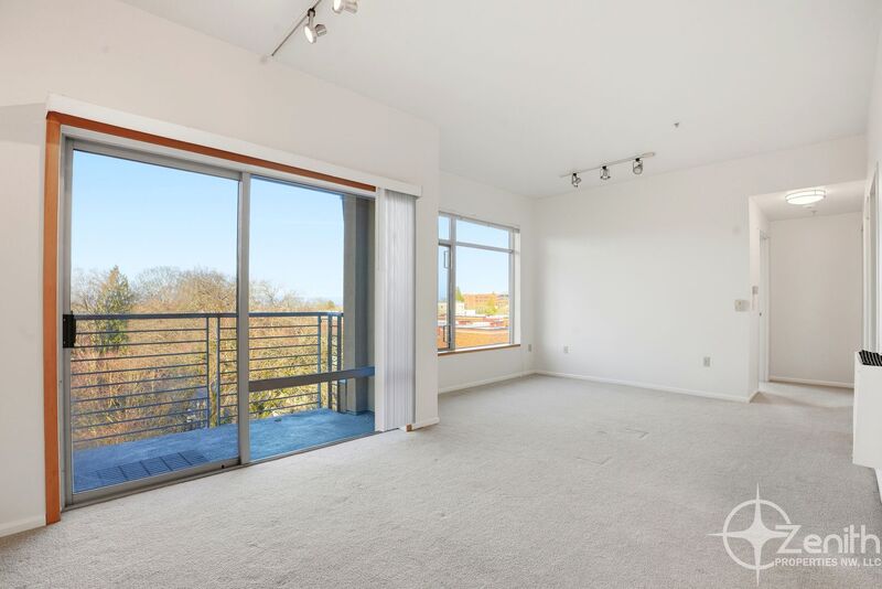 Vancouver Condo: 701 Columbia St