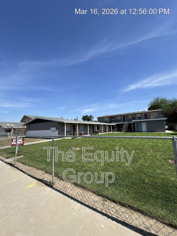 Tulare Condo: 938 North A Street
