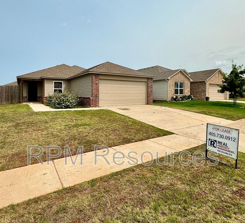 Yukon House: 11816 Jude Way