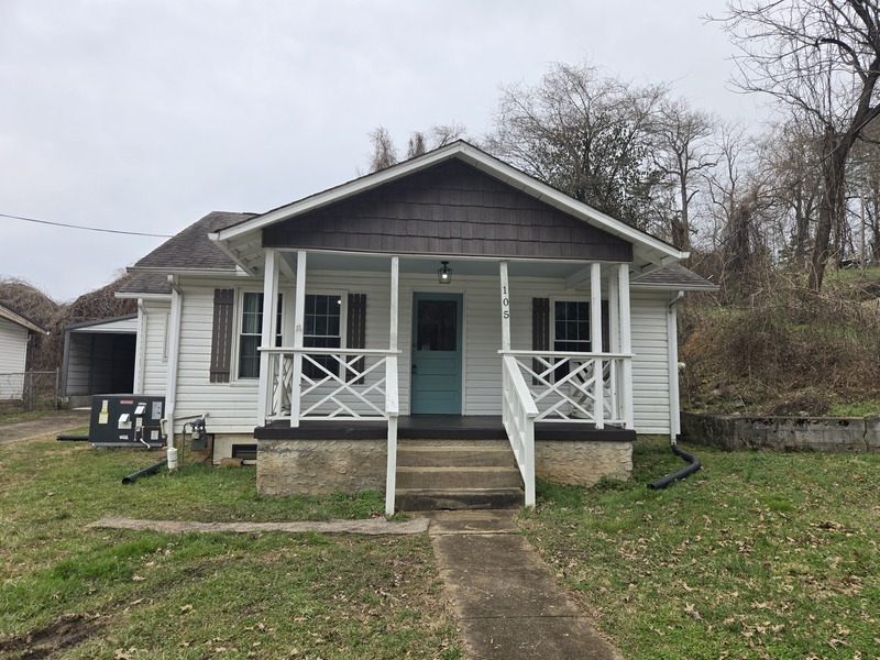 Chattanooga House: 105 California Ave