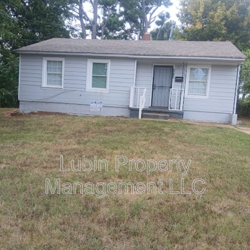 Memphis House: 3549 Brantley Rd