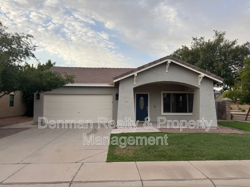 Gilbert House: 3424 E Vernon Street