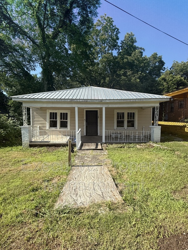 Fairfield House: 109 59th Street