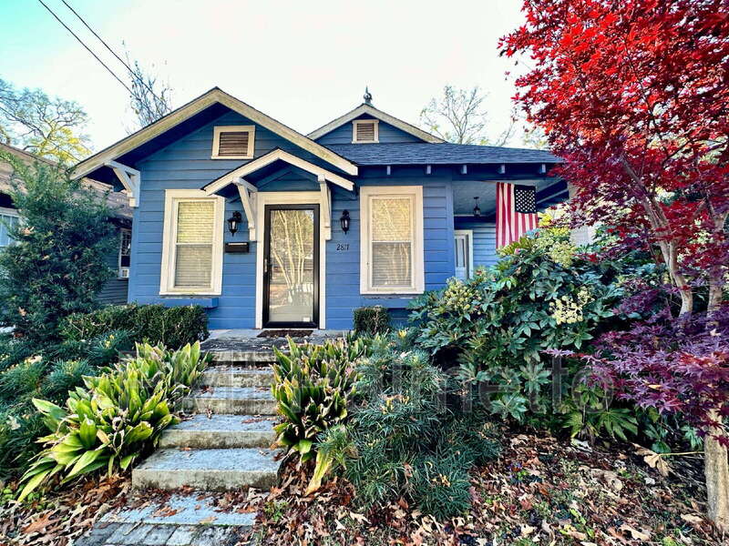 Columbia House: 2817 Columbia Ave