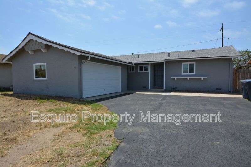 OXNARD House: 4511 SOUTH A ST