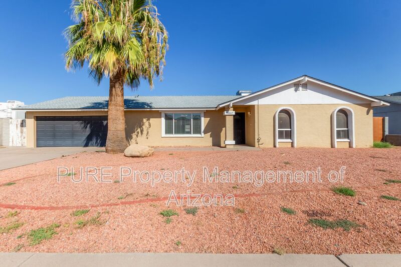 Phoenix House: 18807 N 17th Ave