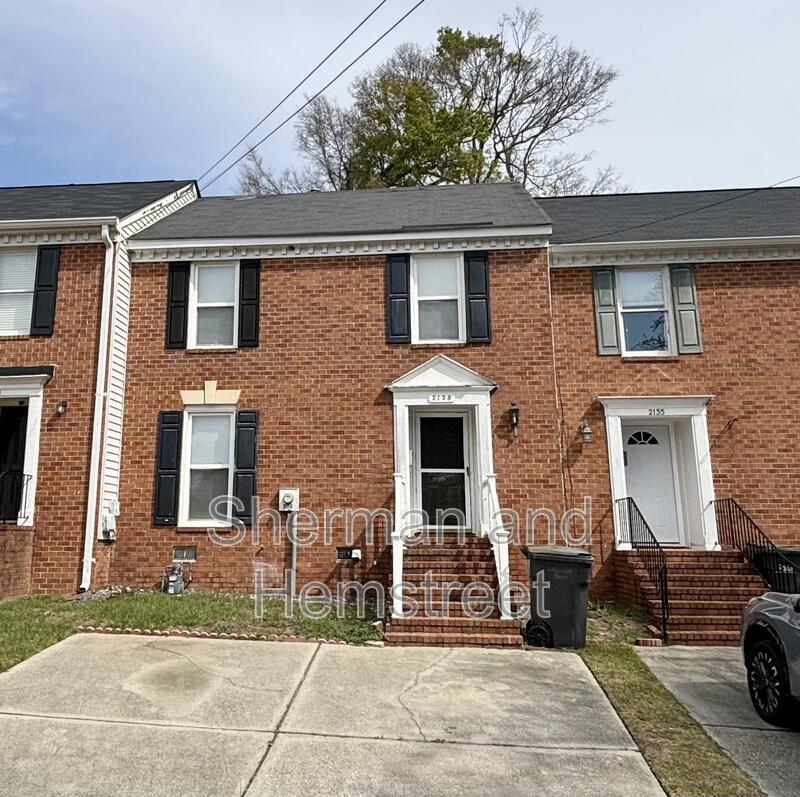 Augusta House: 2139 Holt Street